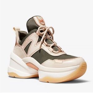 MICHAEL KORS Olympia Canvas Leather in Olive / Matte Pearl